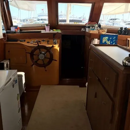 Botel Sweetlife Gulet Yatcilik Gocek (Fethiye)